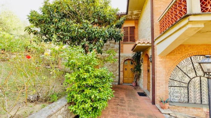 Image No.19-5 Bed Villa for sale