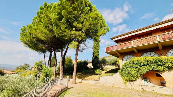 Image No.23-5 Bed Villa for sale