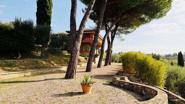 Image No.24-5 Bed Villa for sale
