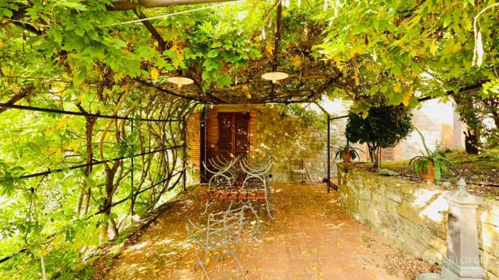 Image No.27-5 Bed Villa for sale