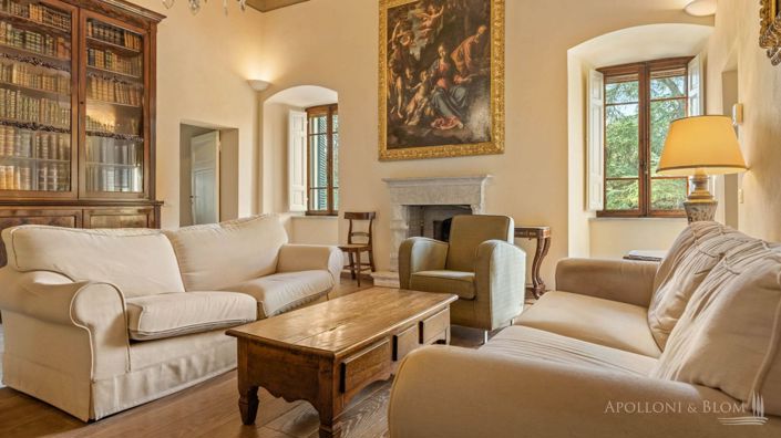 Image No.13-5 Bed Villa for sale