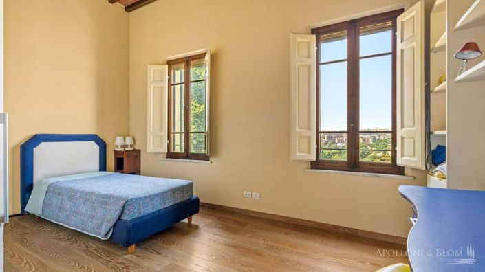 Image No.22-5 Bed Villa for sale