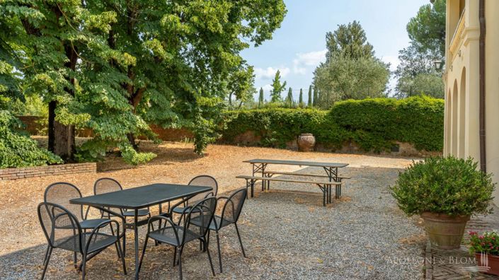 Image No.24-5 Bed Villa for sale