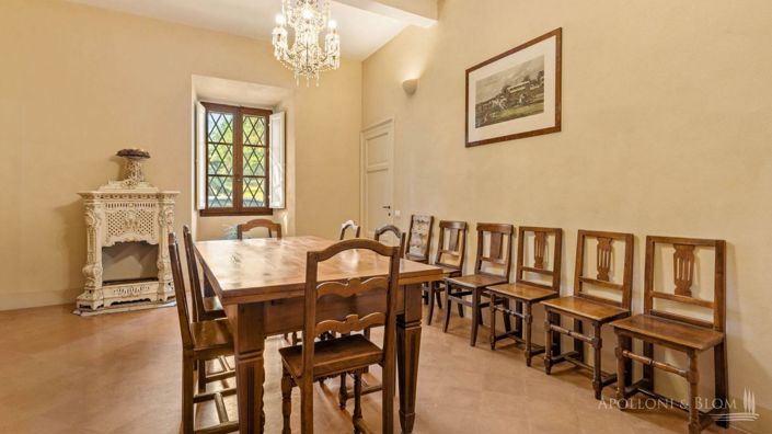 Image No.8-5 Bed Villa for sale