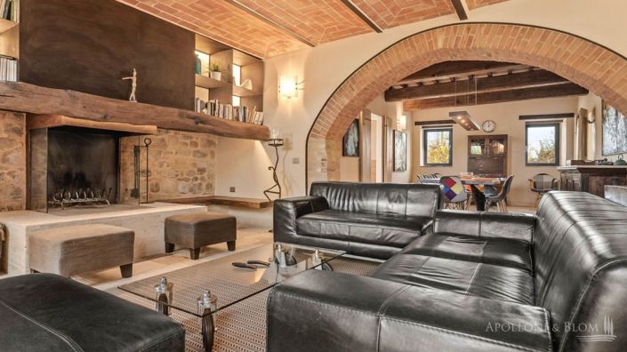 Image No.18-5 Bed Apartment for sale