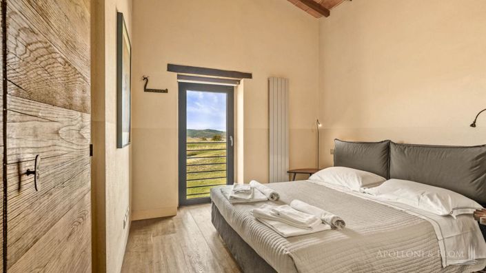 Image No.30-5 Bed Apartment for sale
