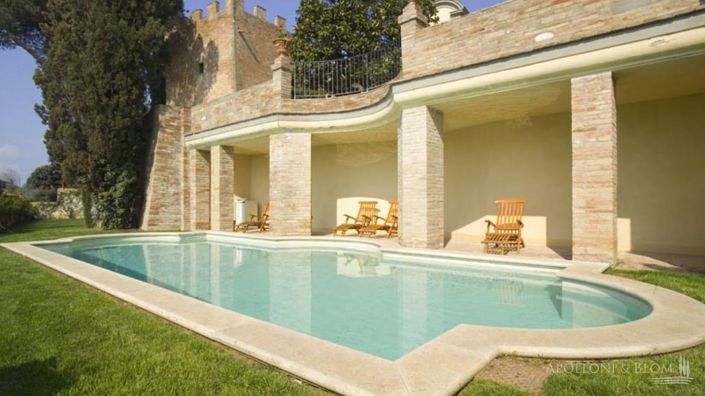 Image No.5-Châteaux de 33 chambres à vendre à Castelfiorentino
