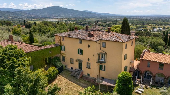 Image No.2-5 Bed Apartment for sale