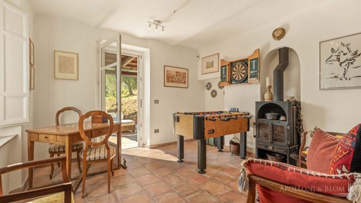 Image No.12-4 Bed Apartment for sale