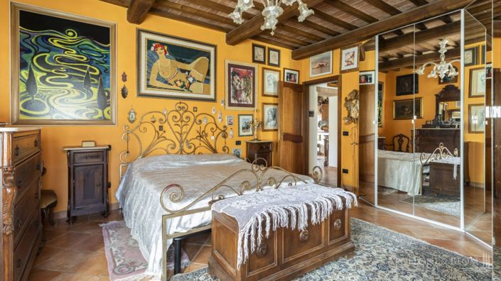 Image No.18-4 Bed Villa for sale