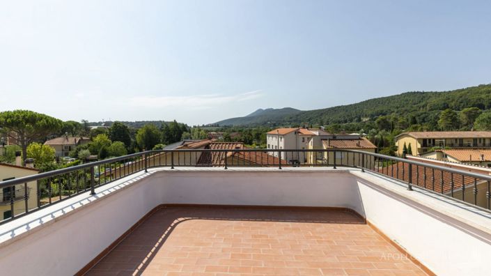 Image No.27-4 Bed Villa for sale