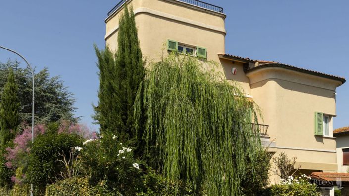 Image No.3-4 Bed Villa for sale