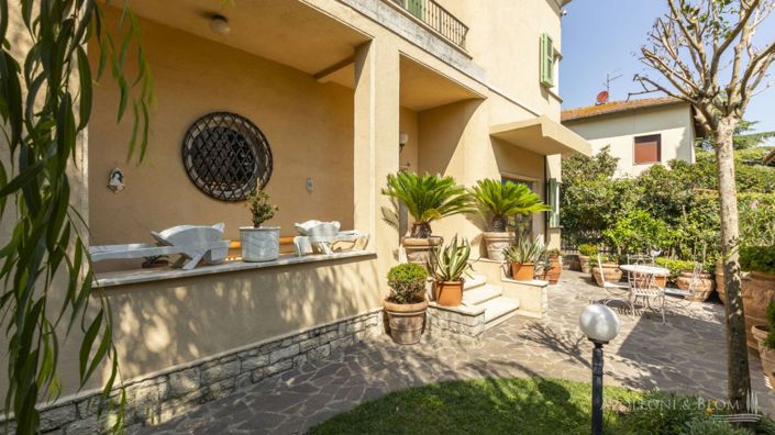 Image No.6-4 Bed Villa for sale
