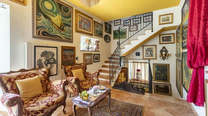Image No.9-4 Bed Villa for sale