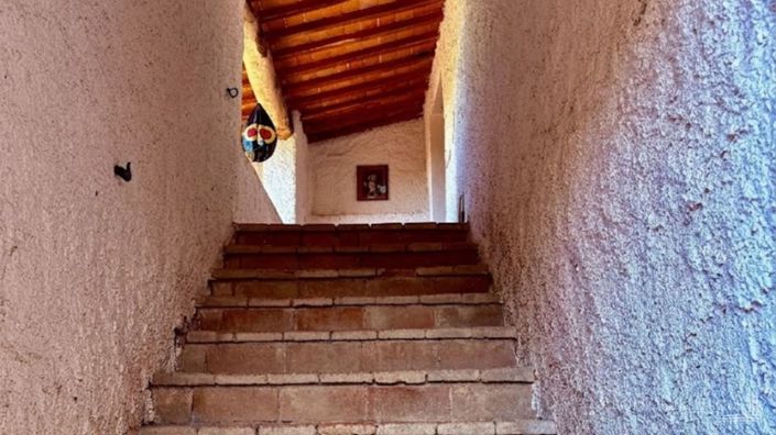 Image No.24-5 Bed Apartment for sale