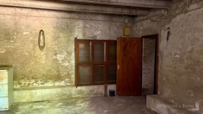 Image No.26-5 Bed Apartment for sale