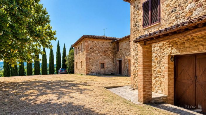 Image No.26-5 Bed Apartment for sale