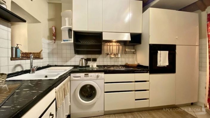 Image No.10-2 Bed Apartment for sale