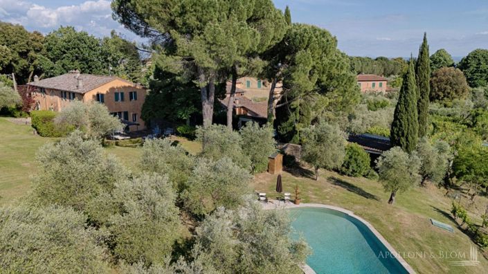 Image No.2-6 Bed Villa for sale