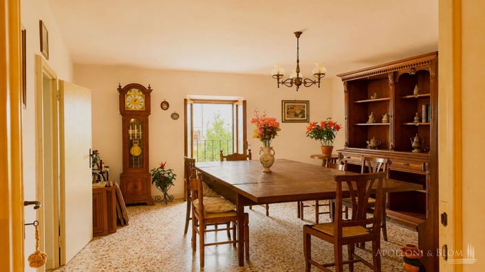 Image No.9-3 Bed Apartment for sale