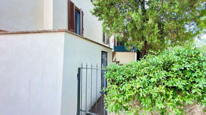 Image No.3-2 Bed Villa for sale