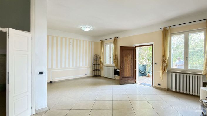 Image No.9-2 Bed Villa for sale