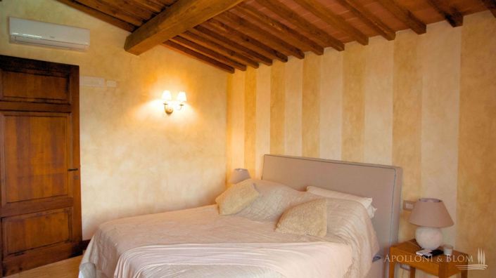 Image No.22-7 Bed Apartment for sale