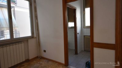 g202509251619522977