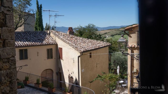 Image No.23-3 Bed Country House for sale