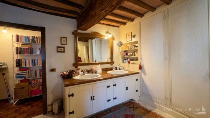 Image No.18-Appartement de 3 chambres à vendre à Siena