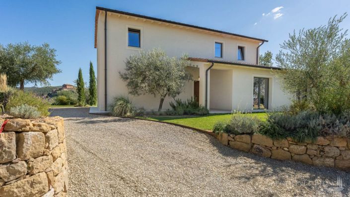 Image No.3-3 Bed Villa for sale
