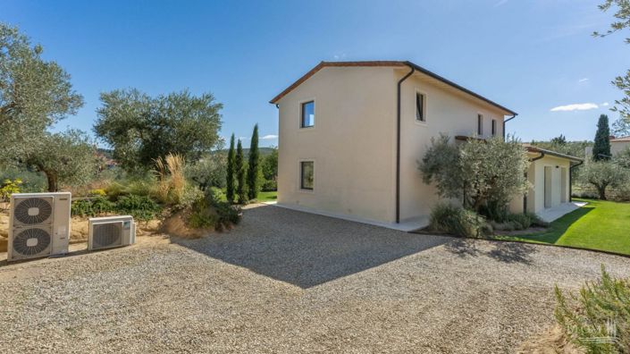 Image No.4-3 Bed Villa for sale