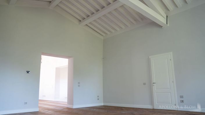 Image No.12-3 Bed Apartment for sale