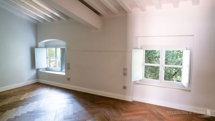 Image No.15-3 Bed Apartment for sale