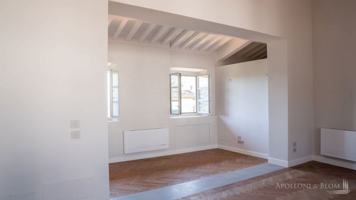 Image No.8-3 Bed Apartment for sale