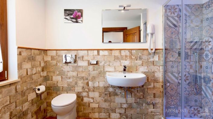 Image No.14-5 Bed Apartment for sale