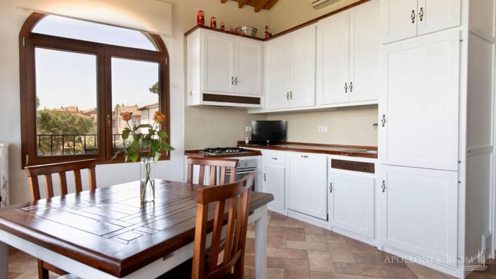 Image No.5-5 Bed Apartment for sale