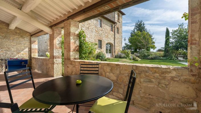 Image No.18-5 Bed Vineyard for sale