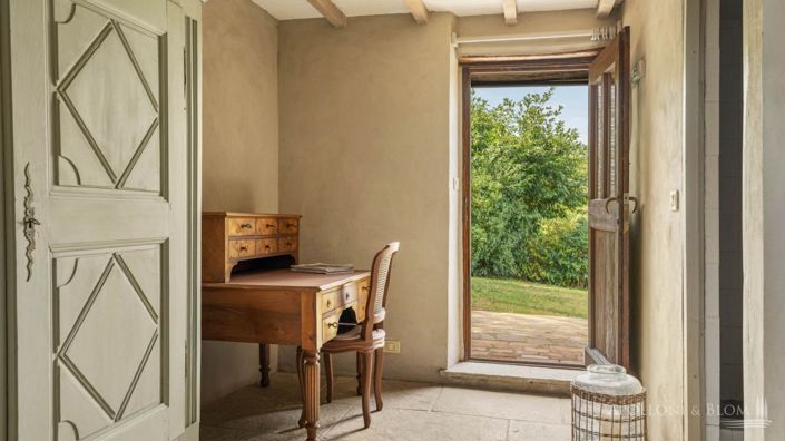 Image No.26-4 Bed Apartment for sale