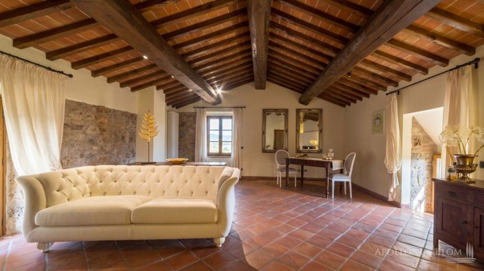 Image No.3-13 Bed Apartment for sale