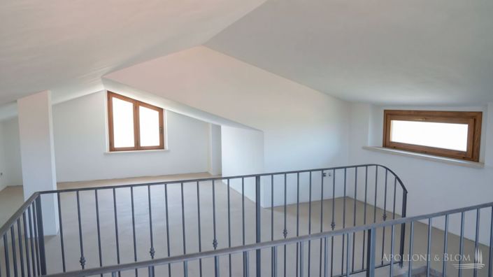 Image No.18-Appartement de 6 chambres à vendre