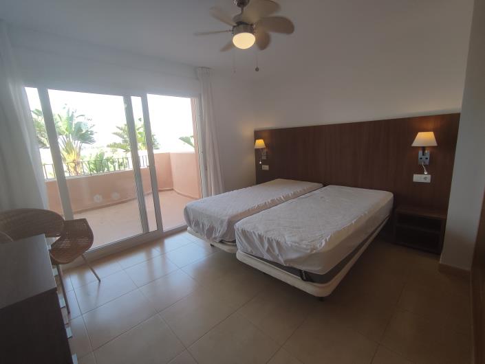 Image No.13-3 Bed Apartment for sale