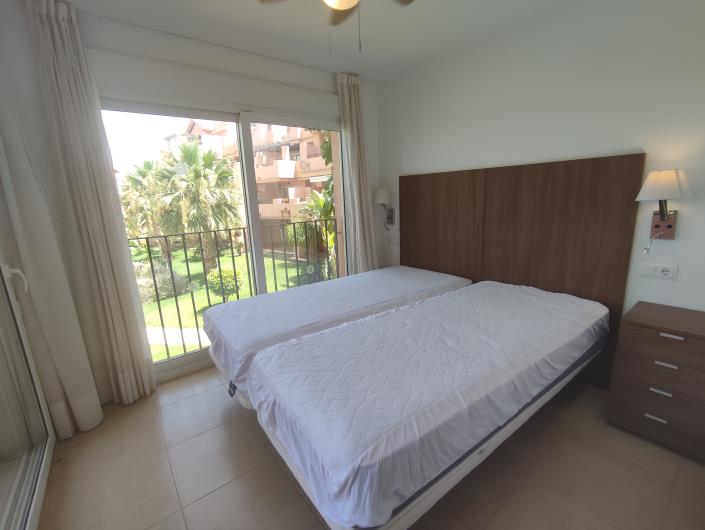 Image No.18-3 Bed Apartment for sale