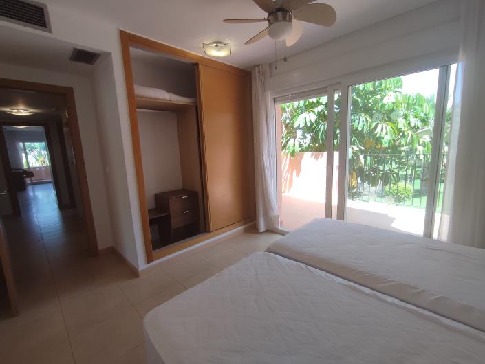 Image No.23-3 Bed Apartment for sale