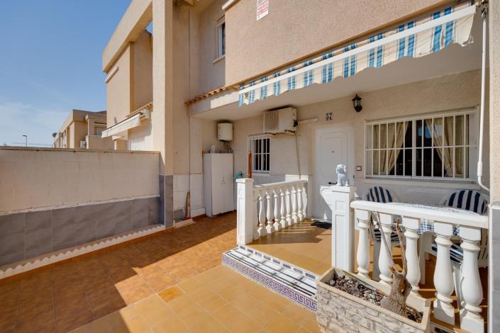 Image No.1-2 Bed Townhouse for sale