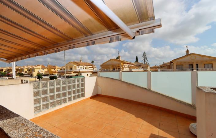 Image No.12-3 Bed Townhouse for sale