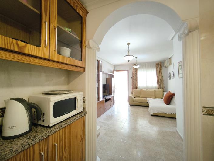 Image No.8-3 Bed Townhouse for sale