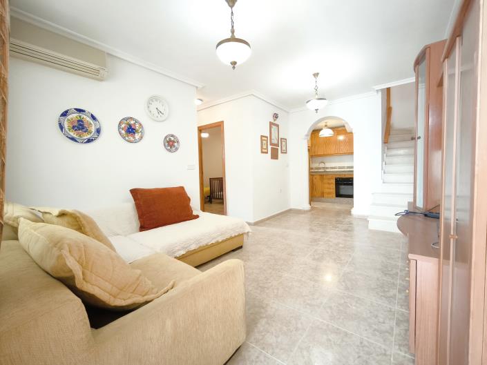 Image No.7-3 Bed Townhouse for sale