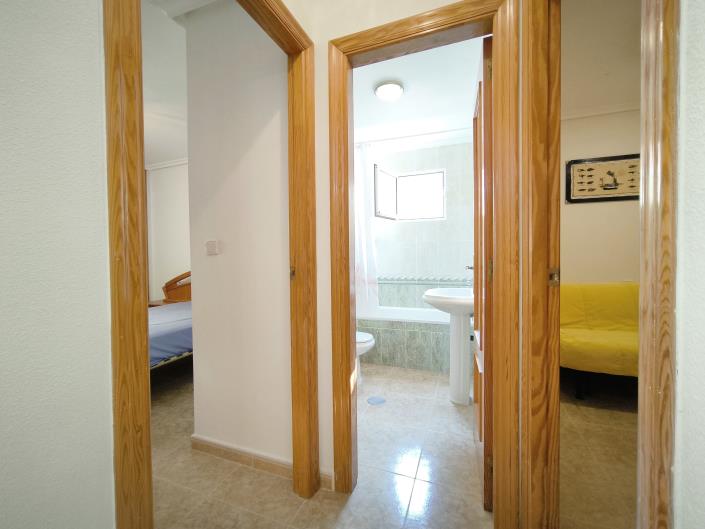 Image No.17-3 Bed Townhouse for sale