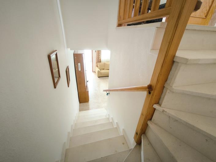 Image No.24-3 Bed Townhouse for sale